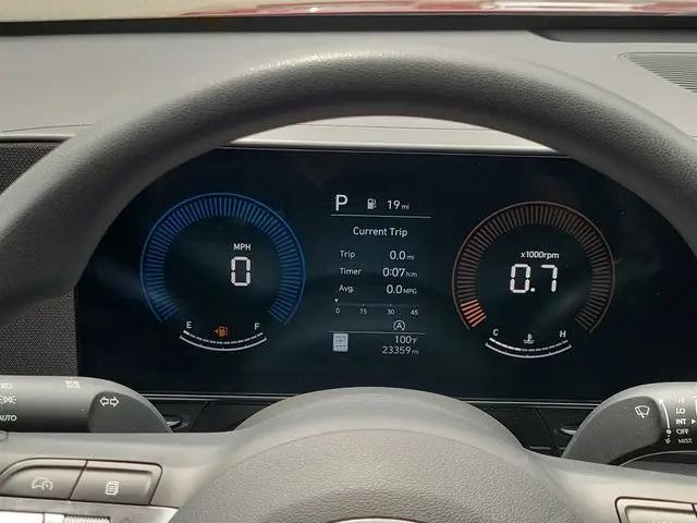 2025 Hyundai Kona SE