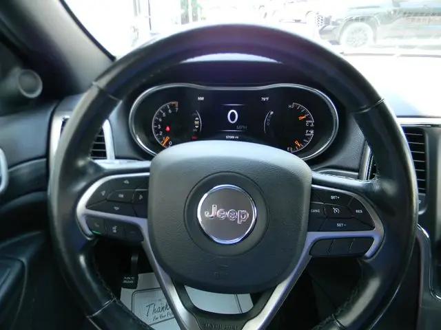 2021 Jeep Grand Cherokee Laredo E 4x4