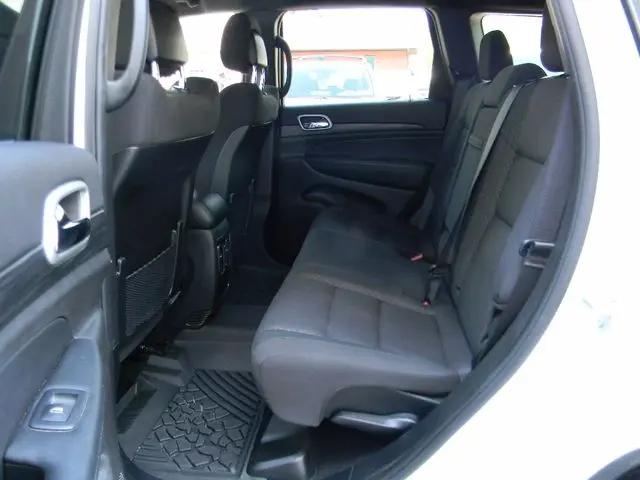 2021 Jeep Grand Cherokee Laredo E 4x4