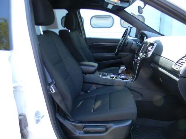 2021 Jeep Grand Cherokee Laredo E 4x4