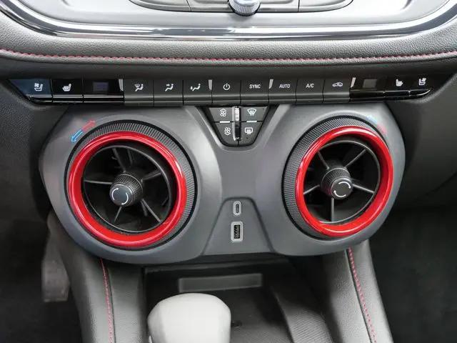 2025 Chevrolet Blazer AWD RS