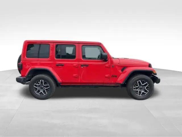 2025 Jeep Wrangler 4-Door Sahara 4x4