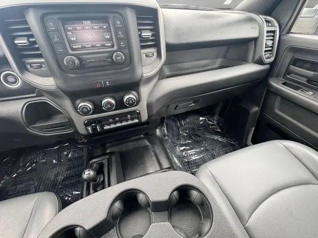 2024 Ram 3500 Tradesman Crew Cab 4x4 8' Box