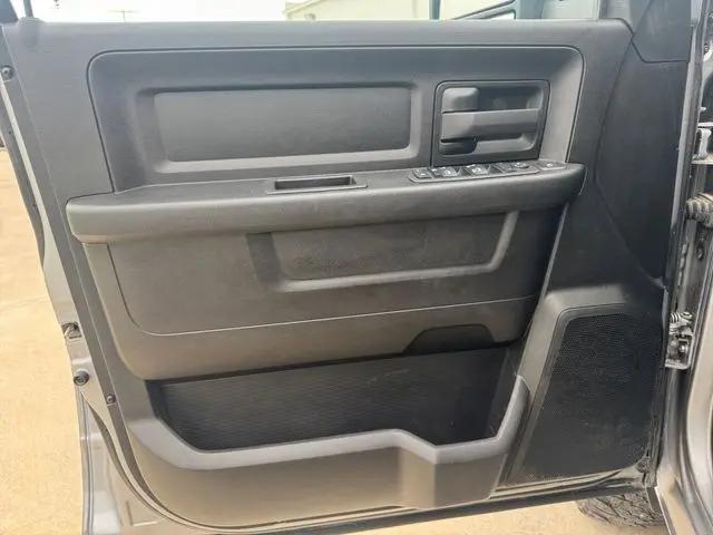 2024 Ram 3500 Tradesman Crew Cab 4x4 8' Box