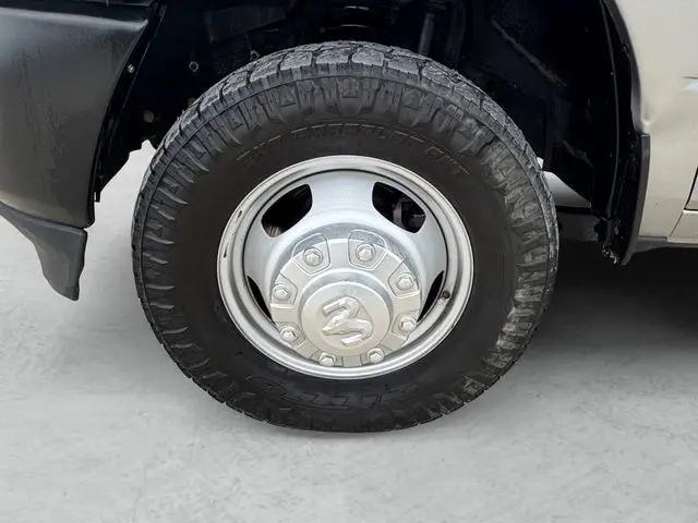 2024 Ram 3500 Tradesman Crew Cab 4x4 8' Box