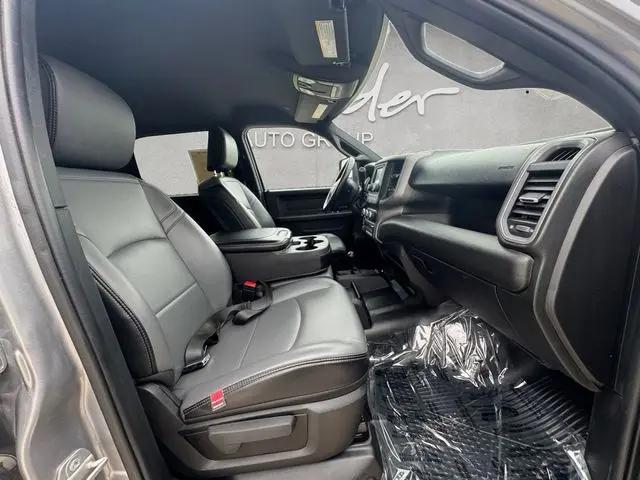 2024 Ram 3500 Tradesman Crew Cab 4x4 8' Box