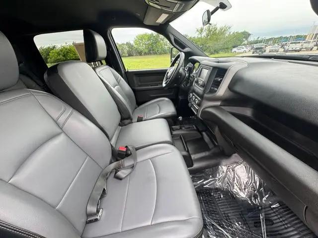 2024 Ram 3500 Tradesman Crew Cab 4x4 8' Box