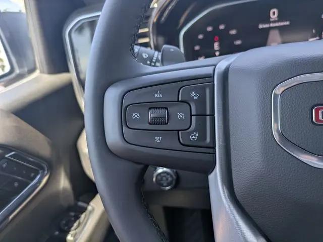 2026 GMC Sierra 1500 Crew Cab, Short Bed, SLT, 4WD