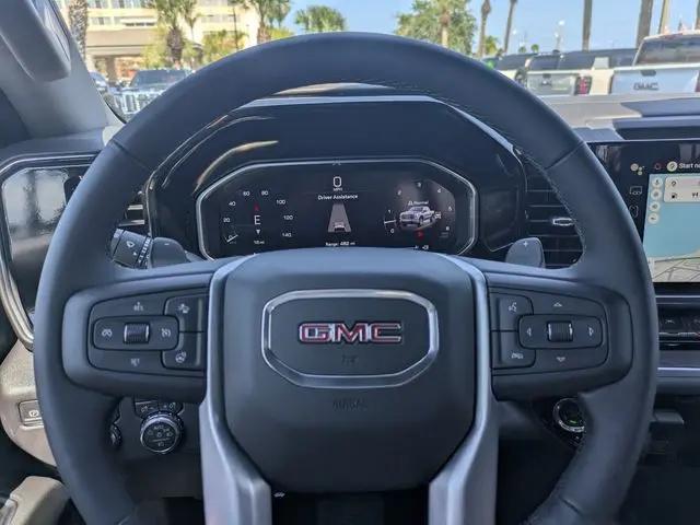 2026 GMC Sierra 1500 Crew Cab, Short Bed, SLT, 4WD