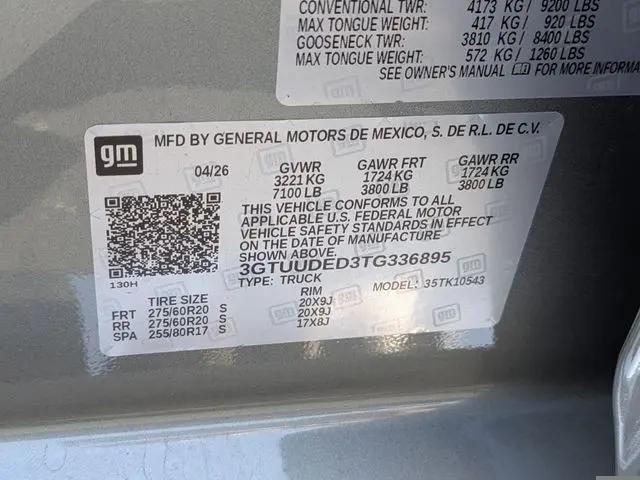 2026 GMC Sierra 1500 Crew Cab, Short Bed, SLT, 4WD
