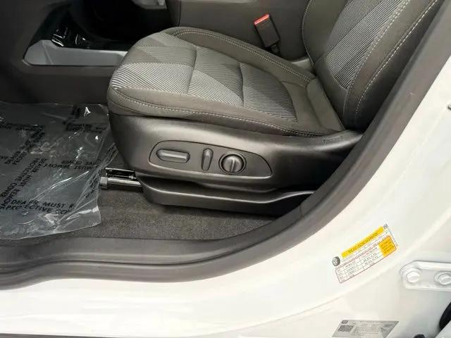 2027 Chevrolet Bolt LT FWD