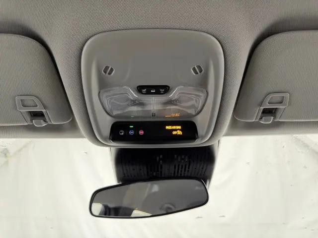 2027 Chevrolet Bolt LT FWD