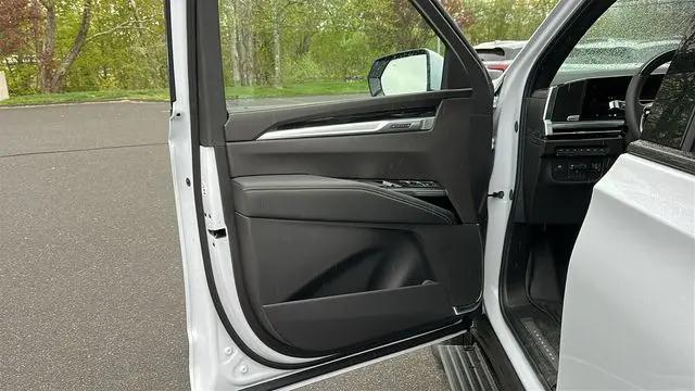 2026 Cadillac Escalade ESV Sport