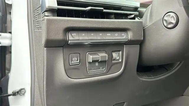 2026 Cadillac Escalade ESV Sport