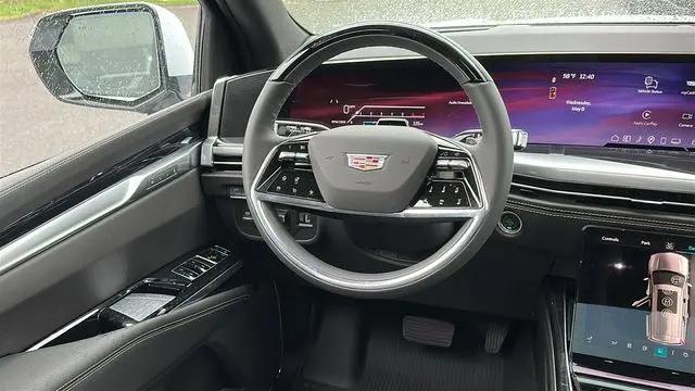2026 Cadillac Escalade ESV Sport