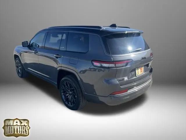 2026 Jeep Grand Cherokee L Summit 4x4