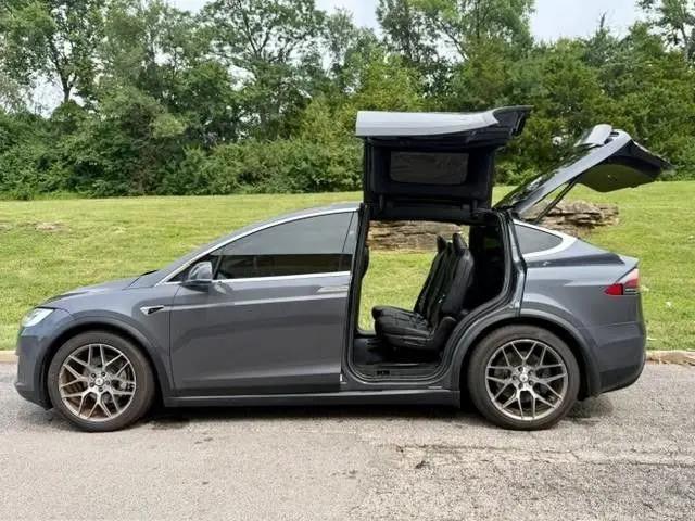 2020 Tesla Model X Long Range Dual Motor All-Wheel Drive
