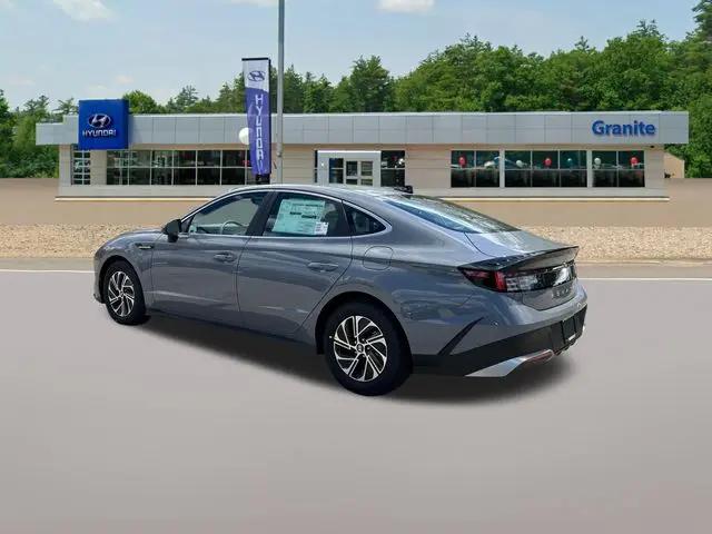 2026 Hyundai Sonata Hybrid Blue