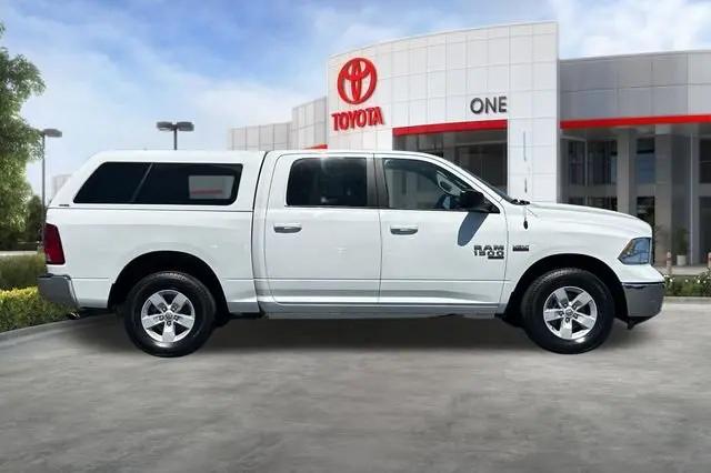 2019 Ram 1500 Classic SLT Crew Cab 4x4 5'7" Box