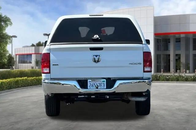 2019 Ram 1500 Classic SLT Crew Cab 4x4 5'7" Box