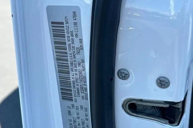 2019 Ram 1500 Classic SLT Crew Cab 4x4 5'7" Box