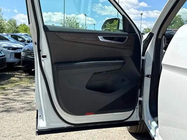 2026 Volkswagen Atlas SEL