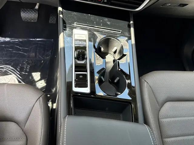 2026 Volkswagen Atlas SEL