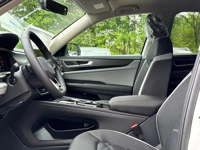 2026 Volkswagen Atlas Peak Edition