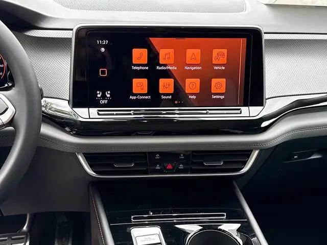 2026 Volkswagen Atlas Peak Edition