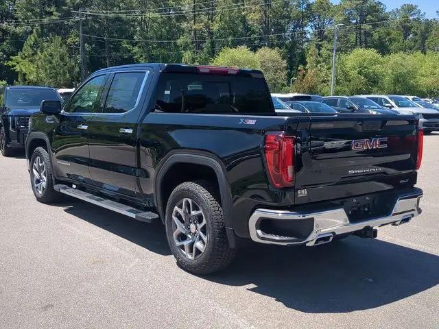 2026 GMC Sierra 1500 Crew Cab, Short Bed, SLT, 4WD