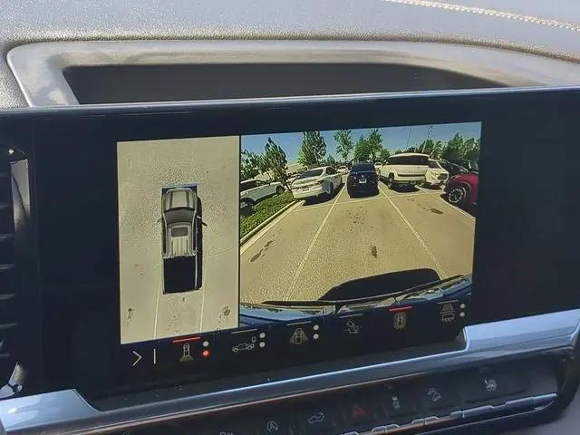 2026 GMC Sierra 1500 Crew Cab, Short Bed, SLT, 4WD