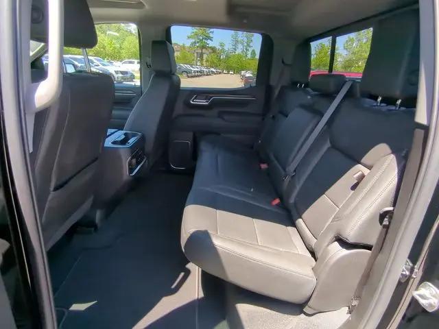 2026 GMC Sierra 1500 Crew Cab, Short Bed, SLT, 4WD