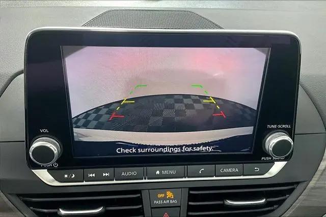 2025 Nissan Altima SV FWD