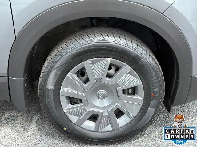 2025 Nissan Kicks S FWD