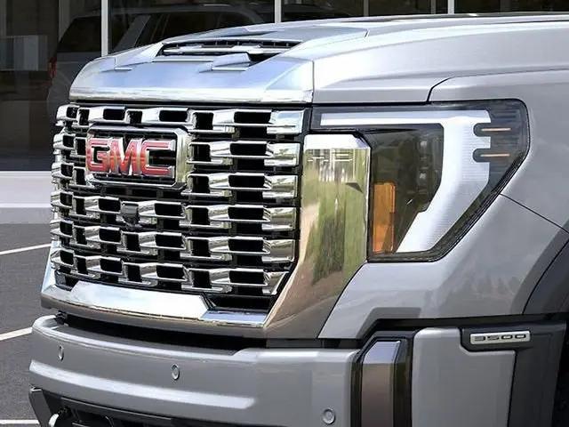 2026 GMC Sierra 3500HD Crew Cab, Long Bed, Denali, 4WD