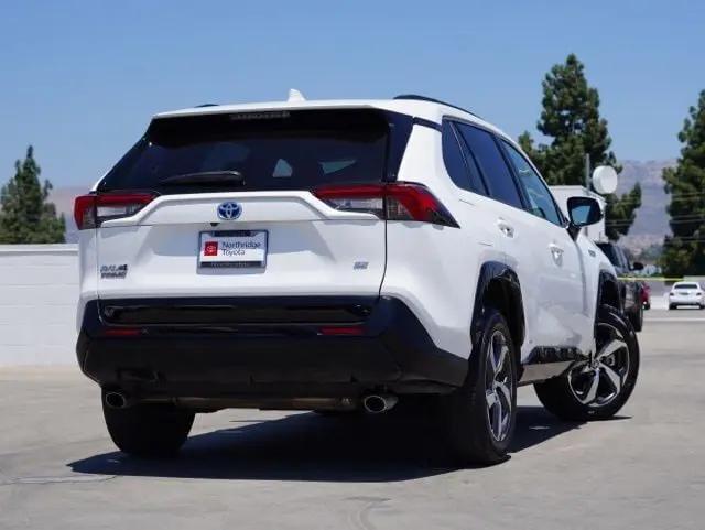 2023 Toyota RAV4 Prime SE