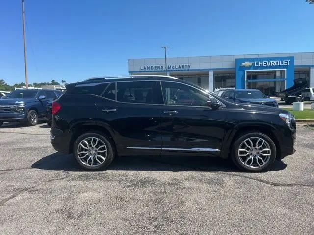 2023 GMC Terrain AWD Denali