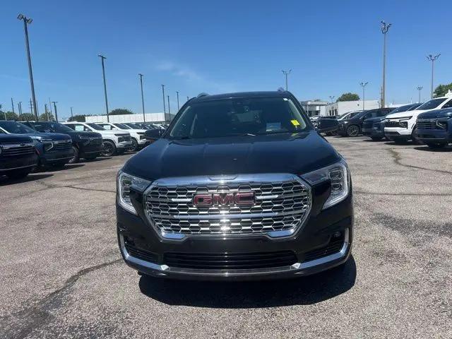 2023 GMC Terrain AWD Denali