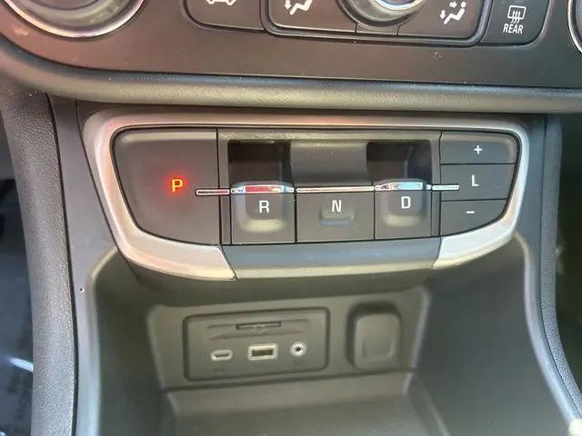 2023 GMC Terrain AWD Denali