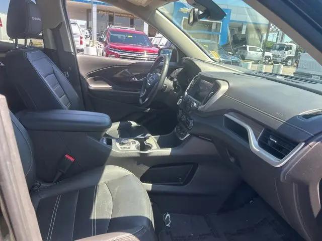 2023 GMC Terrain AWD Denali