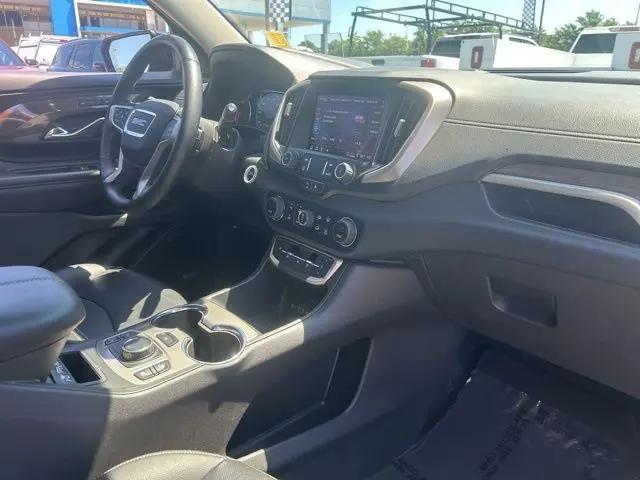 2023 GMC Terrain AWD Denali