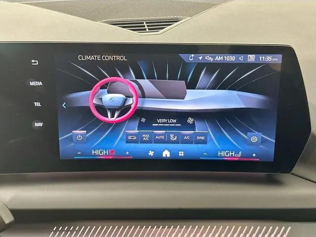 2025 BMW Coupe xDrive