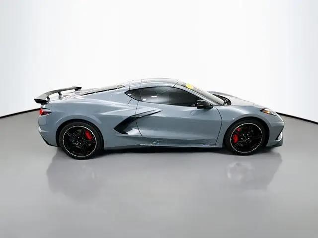 2025 Chevrolet Corvette Stingray RWD Coupe 2LT