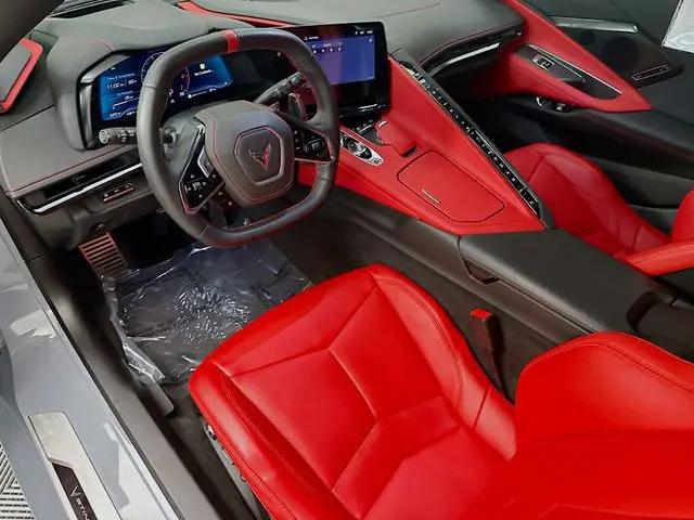 2025 Chevrolet Corvette Stingray RWD Coupe 2LT