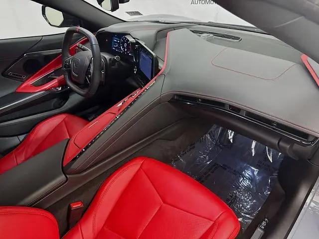 2025 Chevrolet Corvette Stingray RWD Coupe 2LT