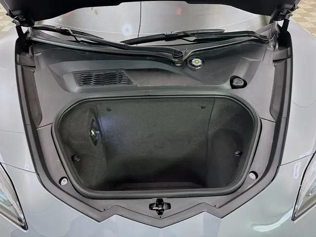 2025 Chevrolet Corvette Stingray RWD Coupe 2LT