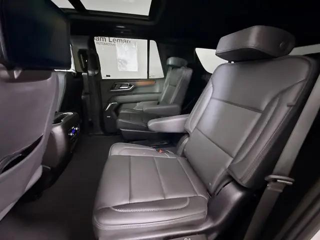 2025 GMC Yukon 4WD Denali