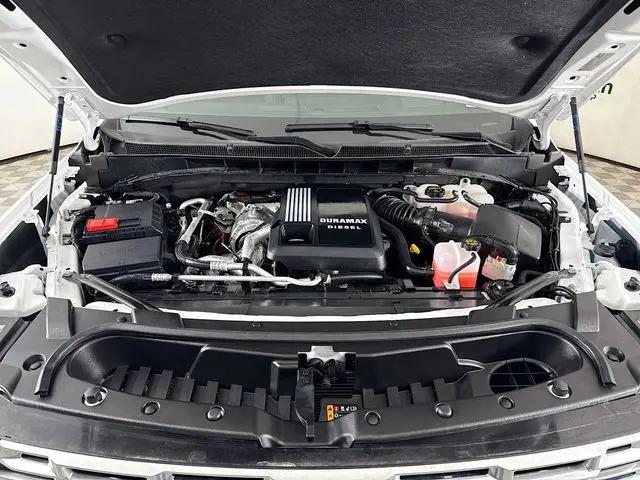 2025 GMC Yukon 4WD Denali