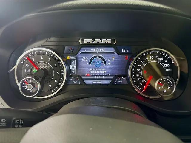 2026 Ram 1500 Express Crew Cab 4x4 57 Box