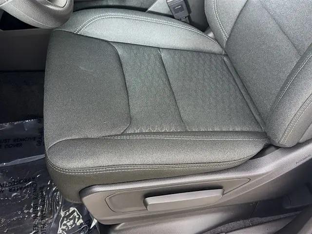 2026 Ram 1500 Express Crew Cab 4x4 57 Box